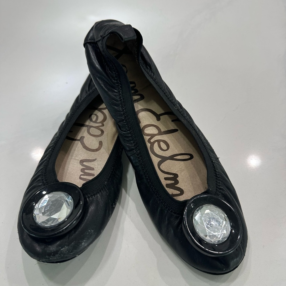 Sam Edelman Black Flats with‎ Silver Medallion
